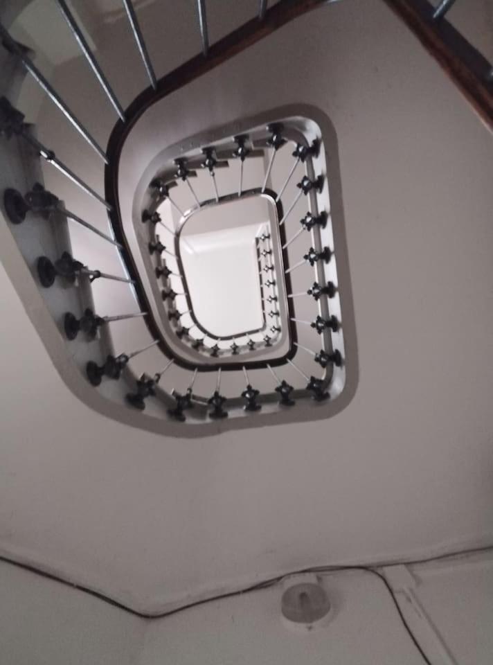 Le Carnot 2 Appartement Besançon Buitenkant foto